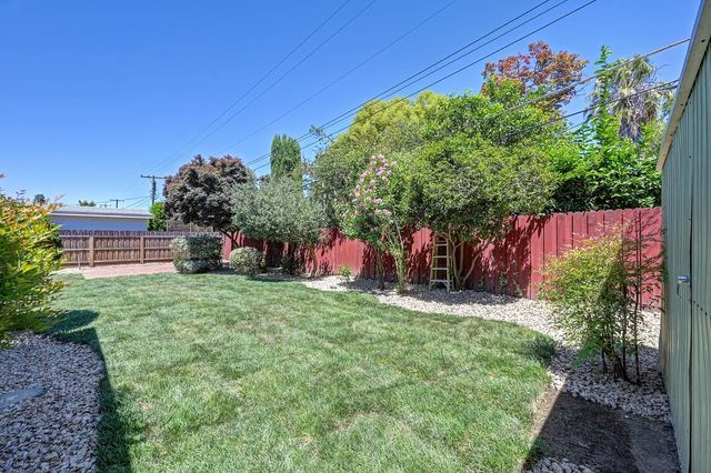 5617 Rosedale Way, Sacramento, CA 95822