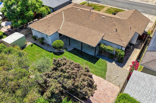 5617 Rosedale Way, Sacramento, CA 95822