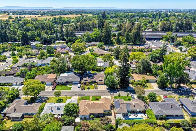 5617 Rosedale Way, Sacramento, CA 95822