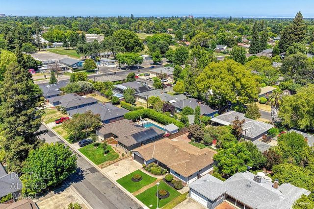 5617 Rosedale Way, Sacramento, CA 95822