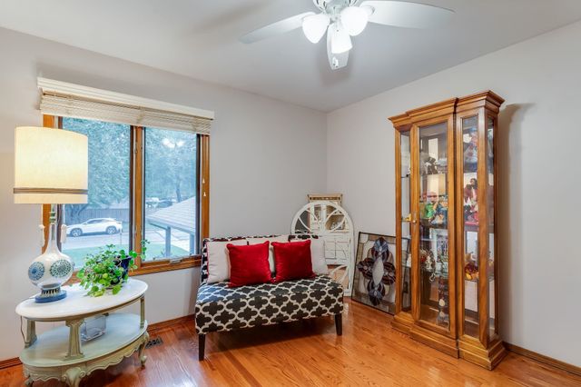 8418 W 19th St, Wichita, KS 67212