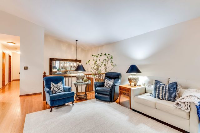 8418 W 19th St, Wichita, KS 67212