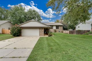 8418 W 19th St, Wichita, KS 67212