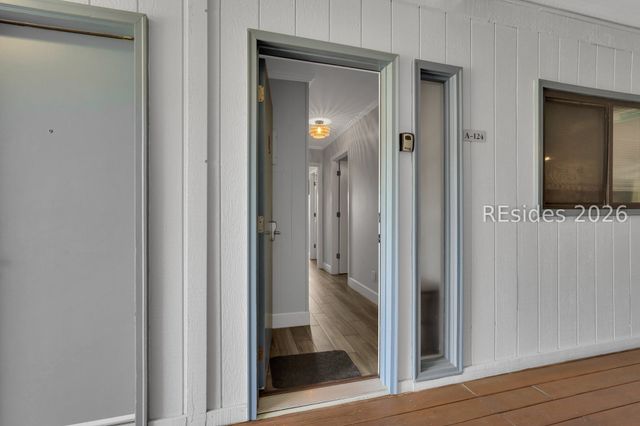 40 Folly Field Rd Apt A124, Hilton Head Island, SC 29928