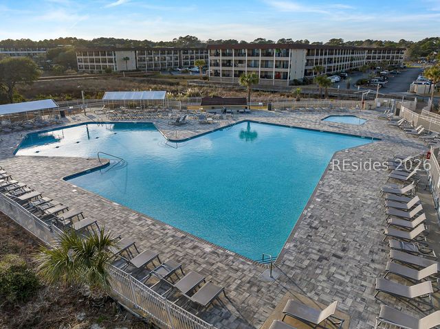 40 Folly Field Rd Apt A124, Hilton Head Island, SC 29928