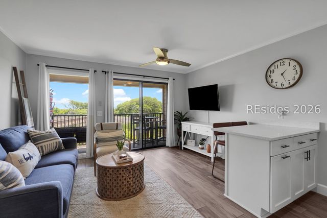 40 Folly Field Rd Apt A124, Hilton Head Island, SC 29928