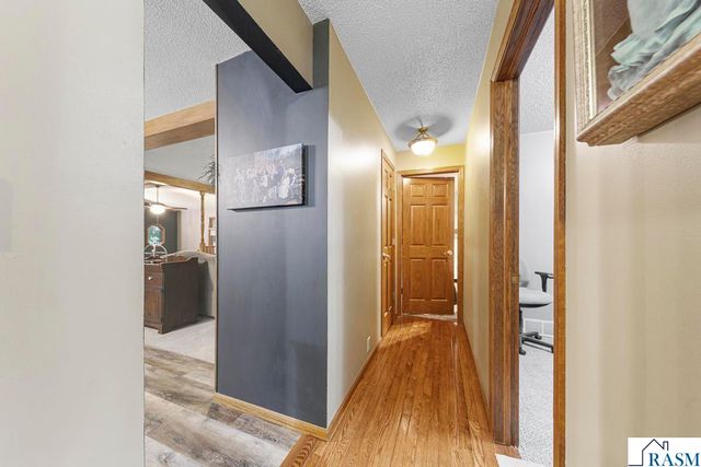 58560 Kirkwood Road, Mankato, MN 56001