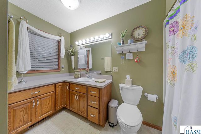 58560 Kirkwood Road, Mankato, MN 56001