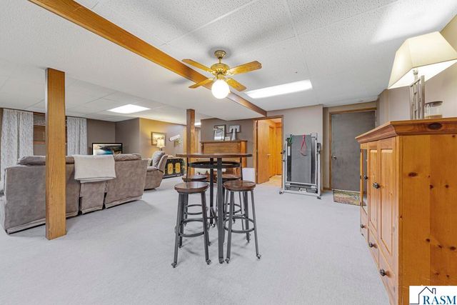 58560 Kirkwood Road, Mankato, MN 56001