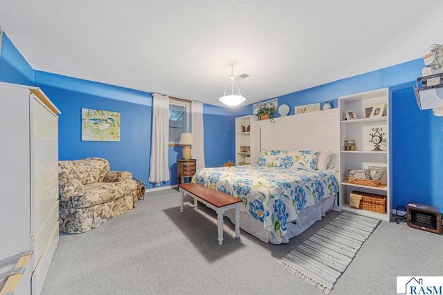 58560 Kirkwood Road, Mankato, MN 56001