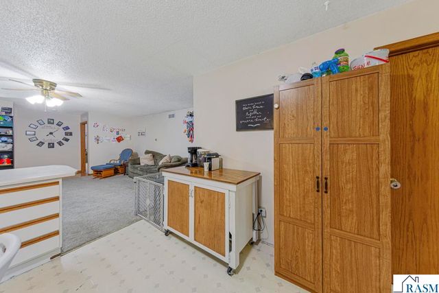 58560 Kirkwood Road, Mankato, MN 56001