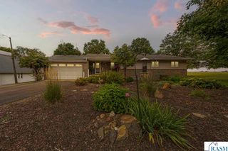 58560 Kirkwood Road, Mankato, MN 56001