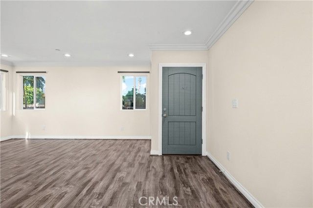 4816 Saturn Street, Los Angeles, CA 90019