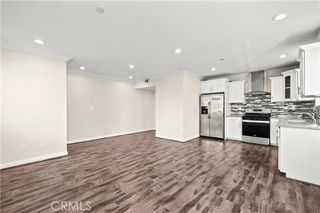 4816 Saturn Street, Los Angeles, CA 90019