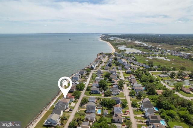 106 LIGHTHOUSE DR, Hampton, VA 23664