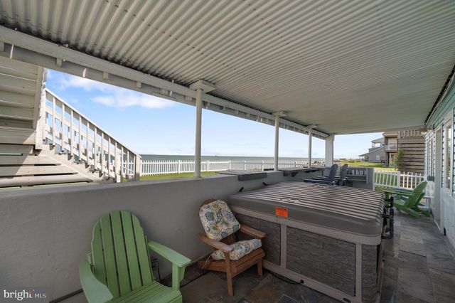 106 LIGHTHOUSE DR, Hampton, VA 23664