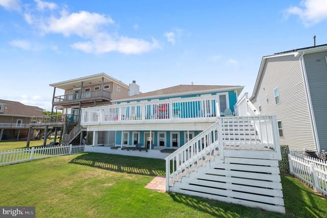 106 LIGHTHOUSE DR, Hampton, VA 23664