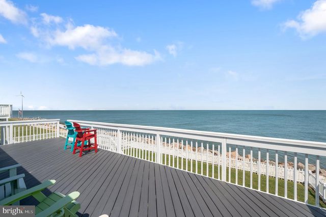 106 LIGHTHOUSE DR, Hampton, VA 23664