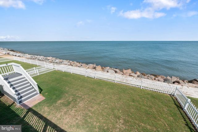 106 LIGHTHOUSE DR, Hampton, VA 23664