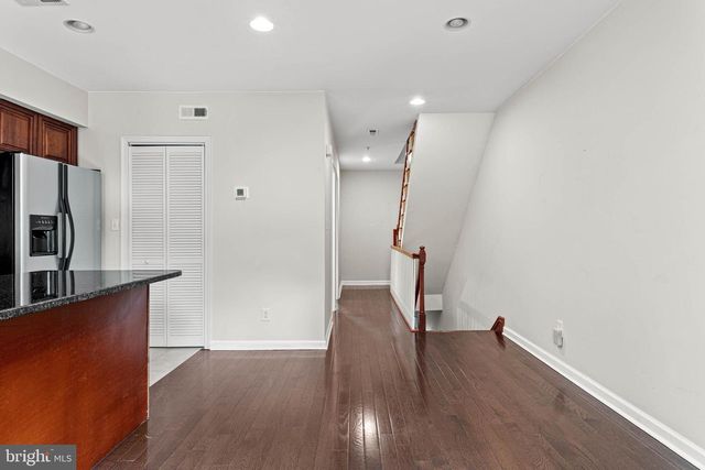 1216 S 20TH ST, Philadelphia, PA 19146