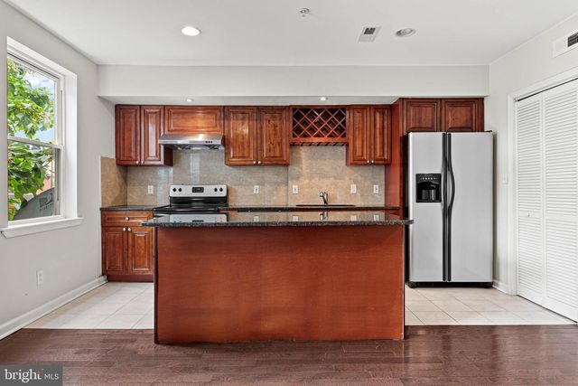 1216 S 20TH ST, Philadelphia, PA 19146