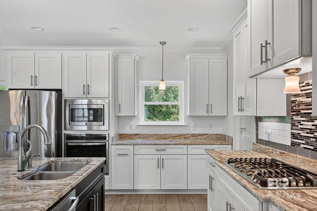 5230 Florida Avenue, Orange Beach, AL 36561