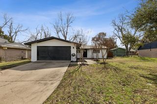 827 Greenhaven Drive, Richardson, TX 75080