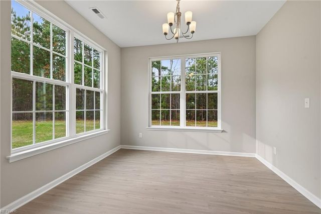 35242 Amanda LOOP, Ivor, VA 23866