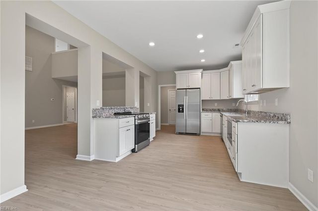 35242 Amanda LOOP, Ivor, VA 23866