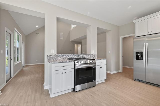 35242 Amanda LOOP, Ivor, VA 23866