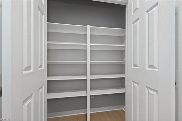 35242 Amanda LOOP, Ivor, VA 23866