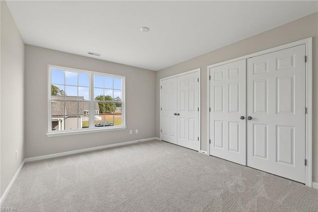 35242 Amanda LOOP, Ivor, VA 23866