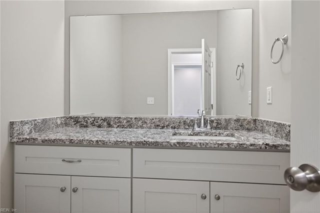 35242 Amanda LOOP, Ivor, VA 23866