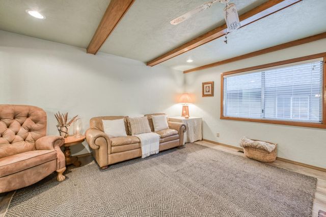 41800 Dogwood Rd, Shaver Lake, CA 93664