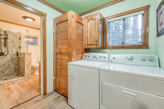 41800 Dogwood Rd, Shaver Lake, CA 93664