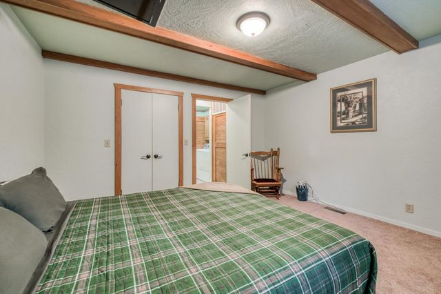41800 Dogwood Rd, Shaver Lake, CA 93664