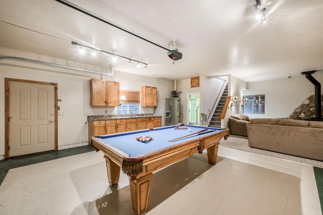 41800 Dogwood Rd, Shaver Lake, CA 93664