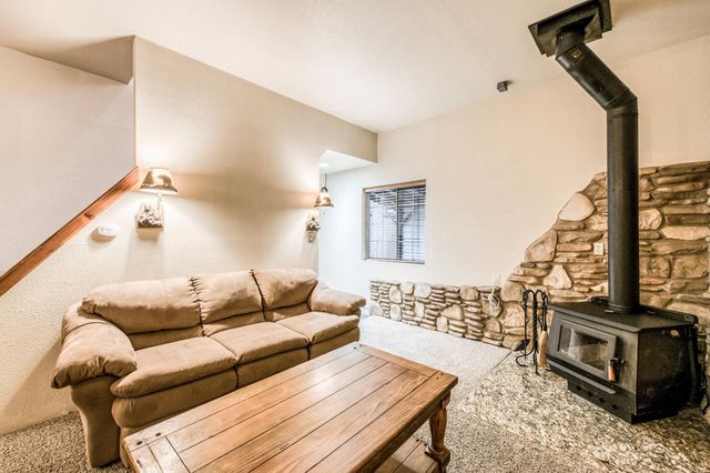 41800 Dogwood Rd, Shaver Lake, CA 93664