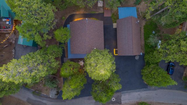 41800 Dogwood Rd, Shaver Lake, CA 93664