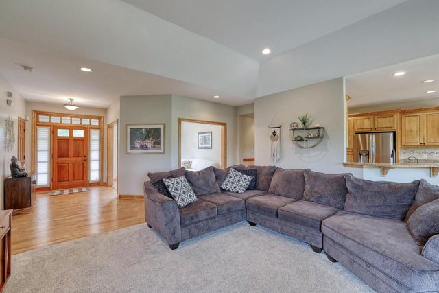 W154S7368 Westfield WAY, Muskego, WI 53150