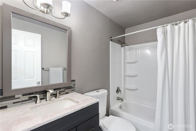 3623 SW 331st Place, Federal Way, WA 98023
