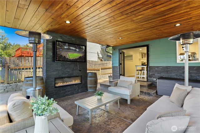 3623 SW 331st Place, Federal Way, WA 98023