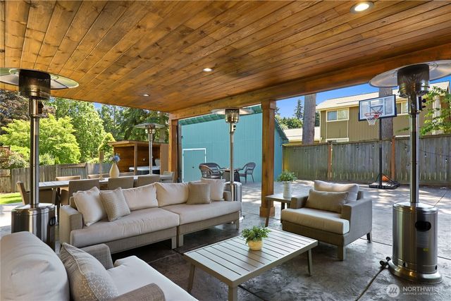 3623 SW 331st Place, Federal Way, WA 98023