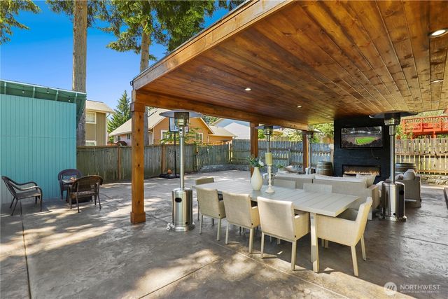 3623 SW 331st Place, Federal Way, WA 98023