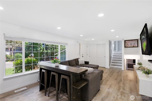 3623 SW 331st Place, Federal Way, WA 98023