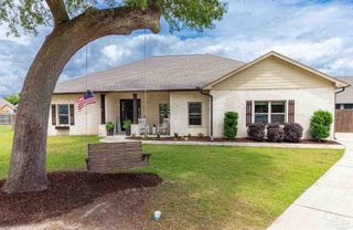 5912 Dun Barton Ct, Pace, FL 32571