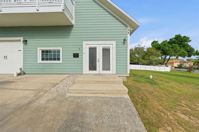 835 BUTCH CASSIDY LANE, Eustis, FL 32726