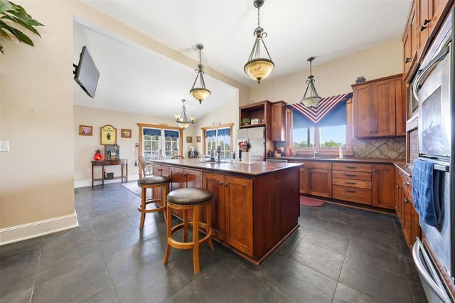 835 BUTCH CASSIDY LANE, Eustis, FL 32726