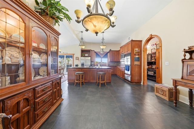 835 BUTCH CASSIDY LANE, Eustis, FL 32726