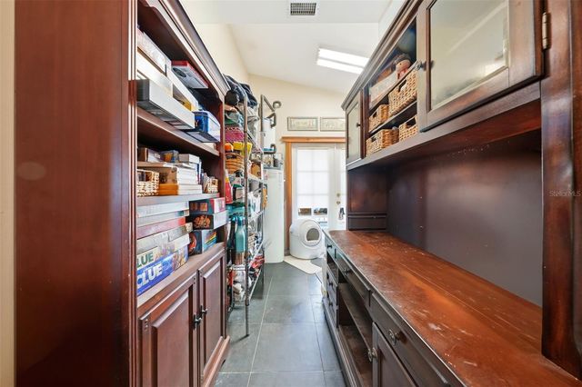 835 BUTCH CASSIDY LANE, Eustis, FL 32726